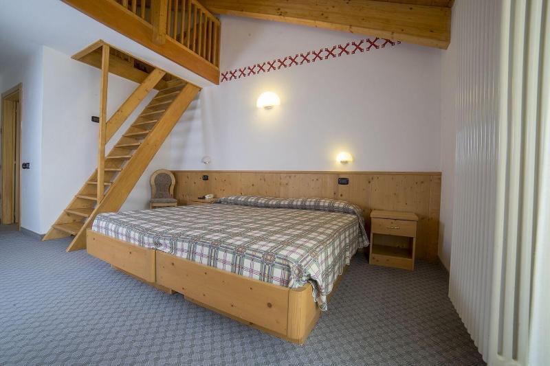 Hotel Melchiori Andalo Bagian luar foto