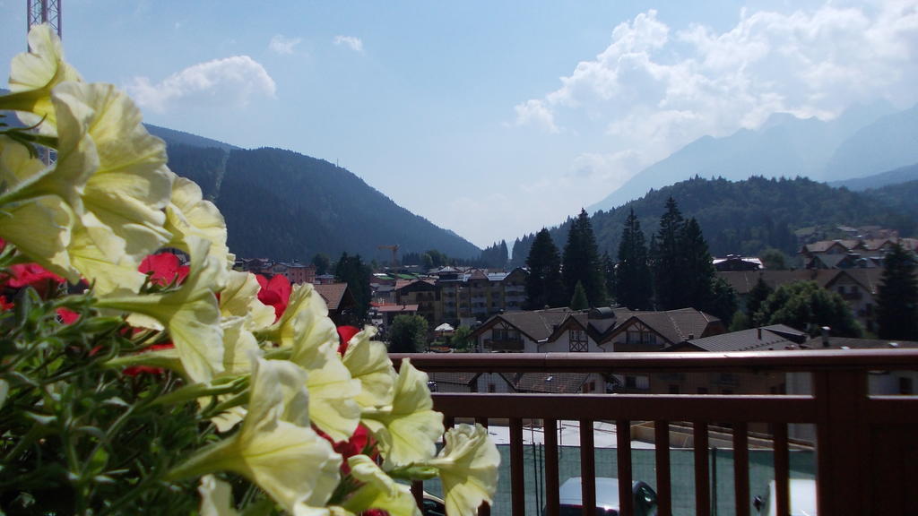 Hotel Melchiori Andalo Ruang foto