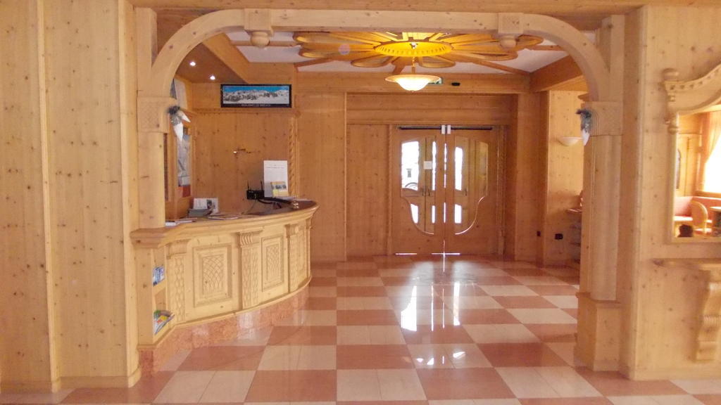 Hotel Melchiori Andalo Bagian luar foto